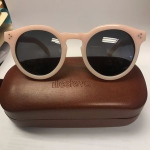 *NWOT* Illesteva Leonard Sunglasses-Cotton Candy